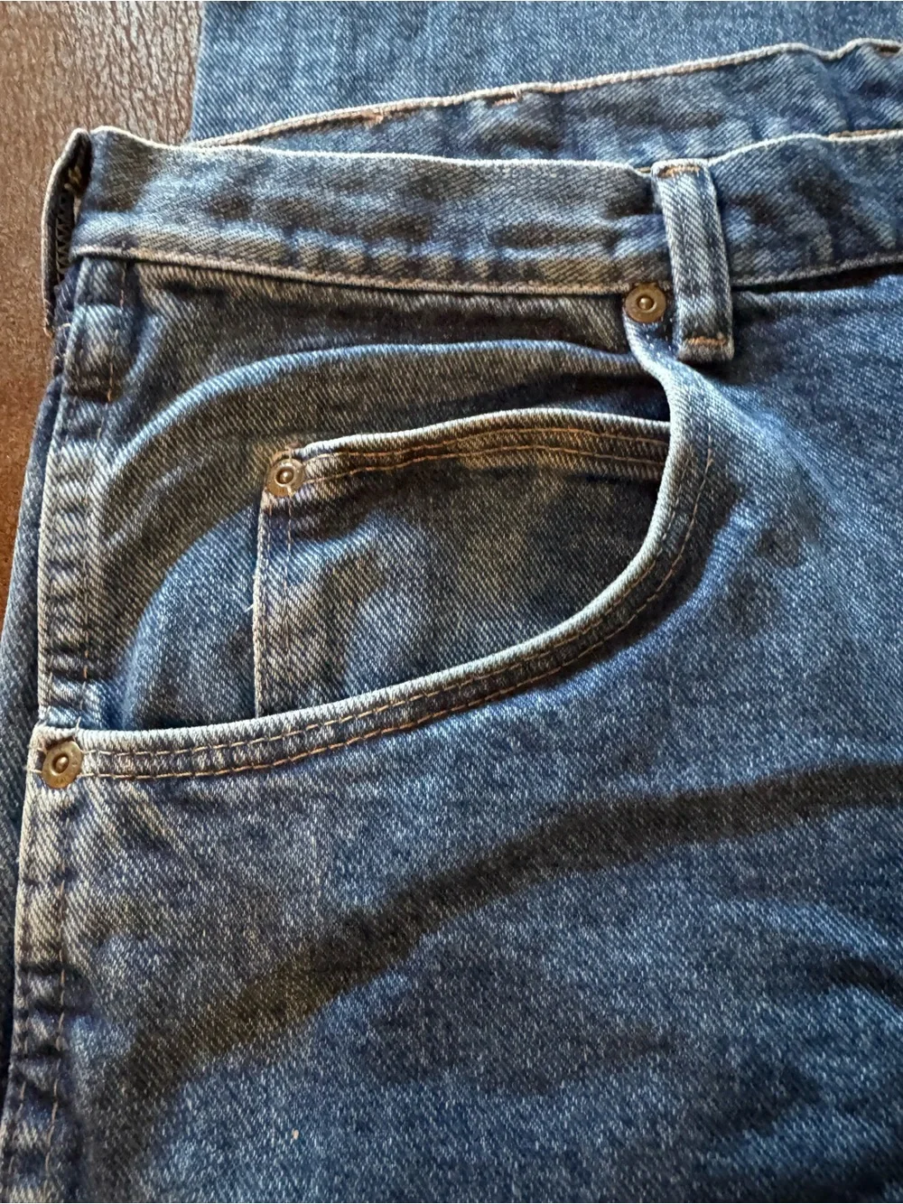 Wrangler Men’s Classic Blue Straight-Leg Jeans 36 x 32 Like New!